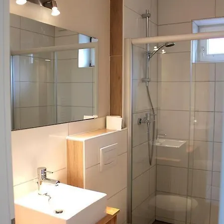 Apartment Mit Stellplatz Mitten Im Gruenen *